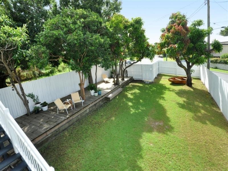 52 Didsbury Street, East Brisbane QLD 4169