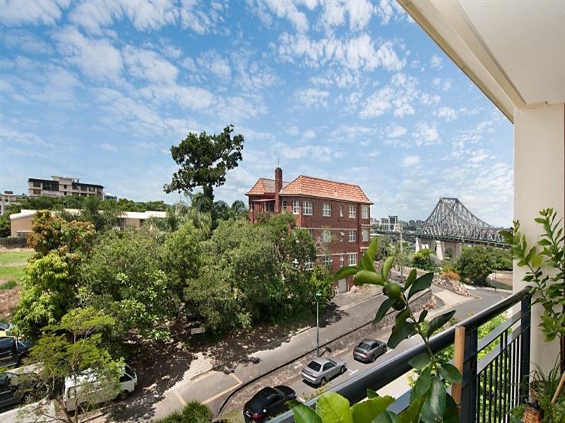 522/100 Bowen Terrace, Fortitude Valley QLD 4006