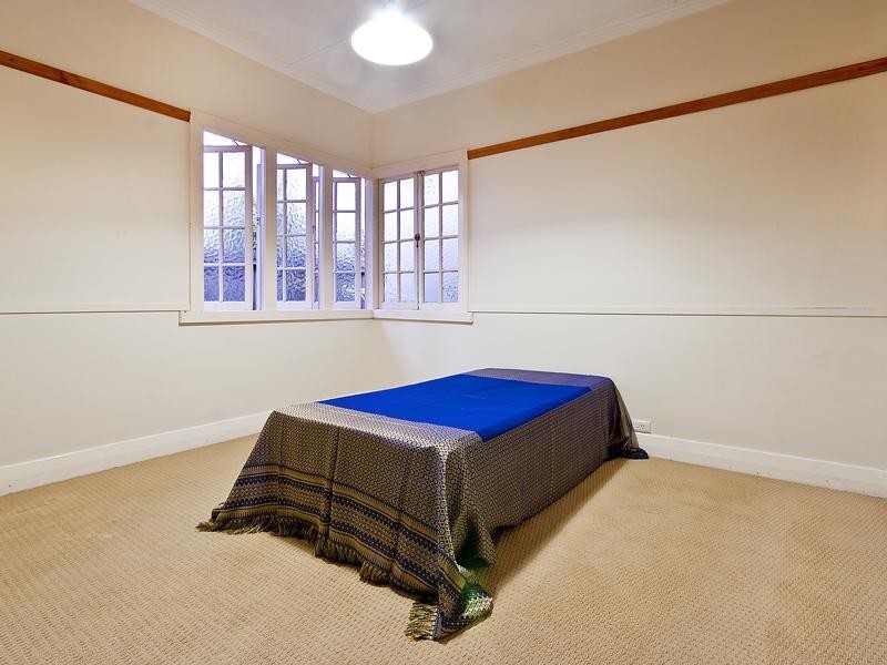 11 Dickson Street, Morningside QLD 4170