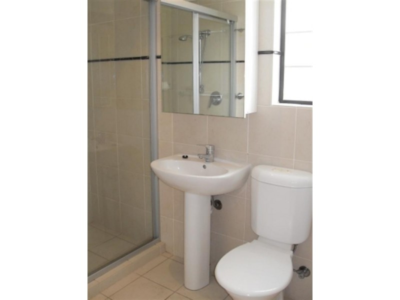 9/9 Newstead Avenue, Newstead QLD 4006