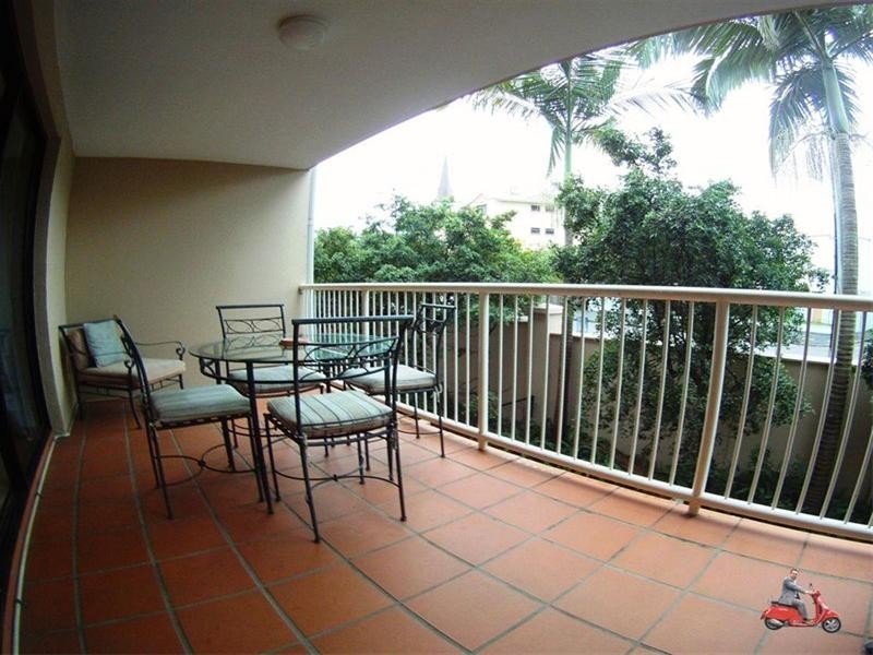 101 Bowen Street, Spring Hill QLD 4000