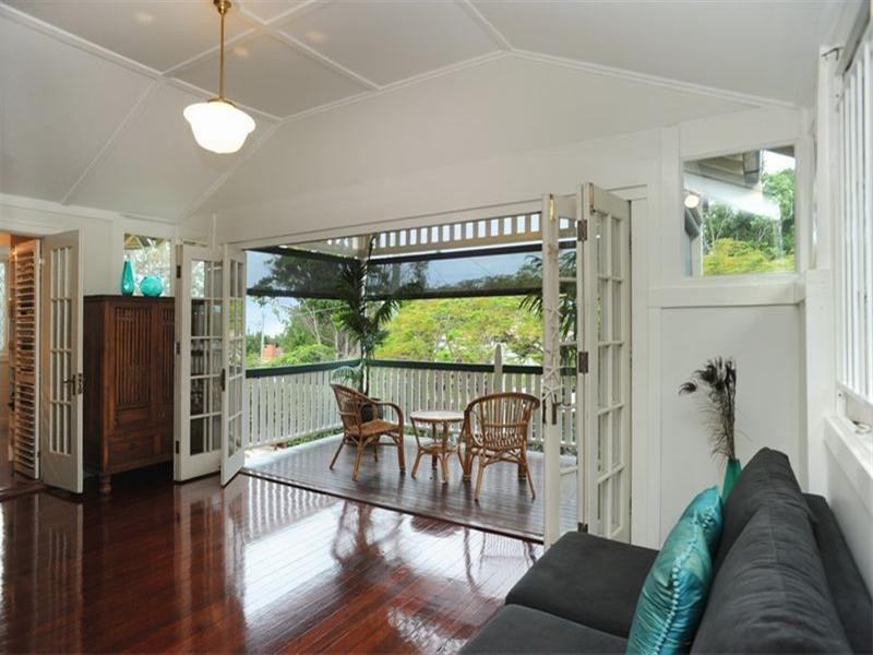 86 Enderley Road, Clayfield QLD 4011