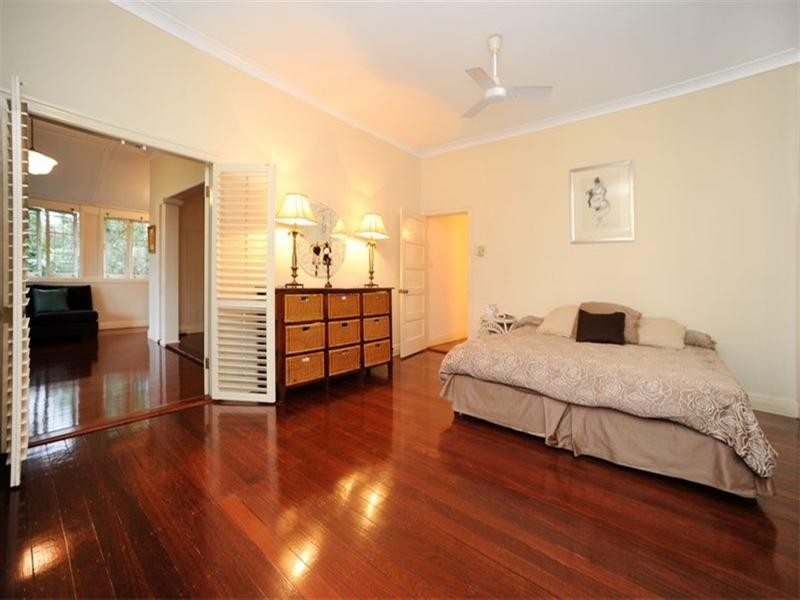 86 Enderley Road, Clayfield QLD 4011