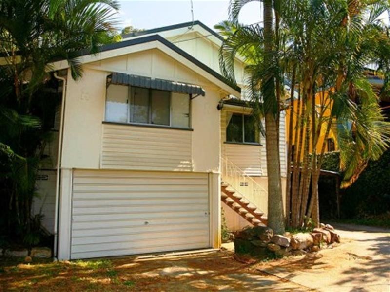 78 Gracemere Street, Newmarket QLD 4051