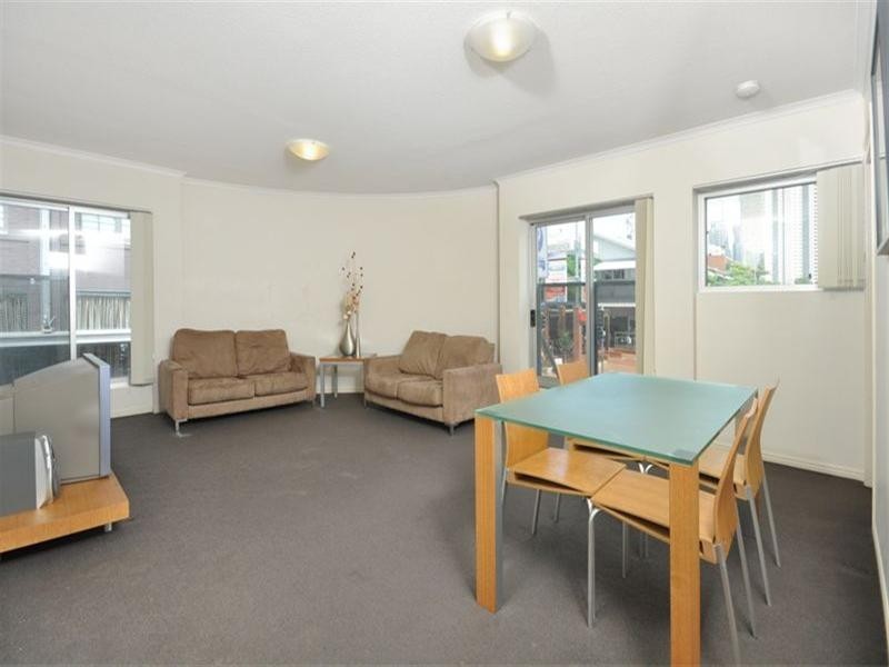 2 Berwick Street, Fortitude Valley QLD 4006