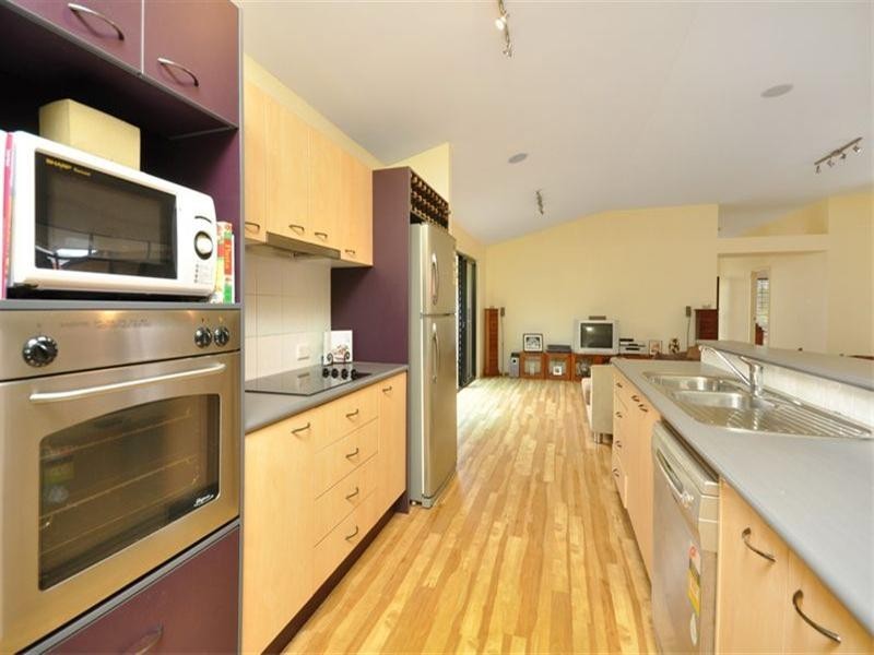 9 Springside Close, Bracken Ridge QLD 4017