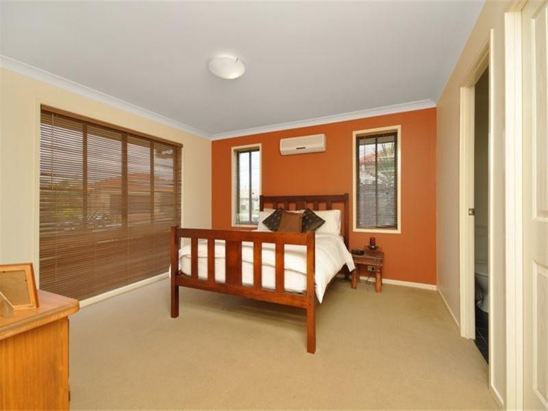 9 Springside Close, Bracken Ridge QLD 4017