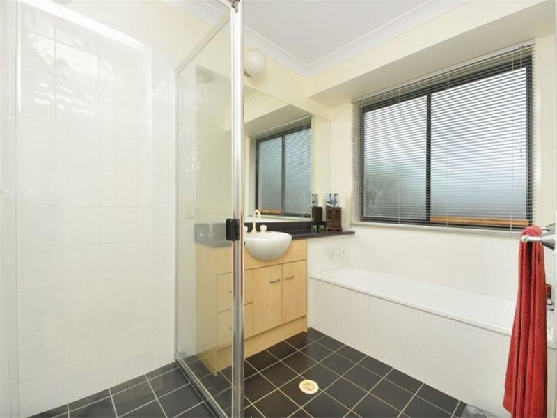 9 Springside Close, Bracken Ridge QLD 4017