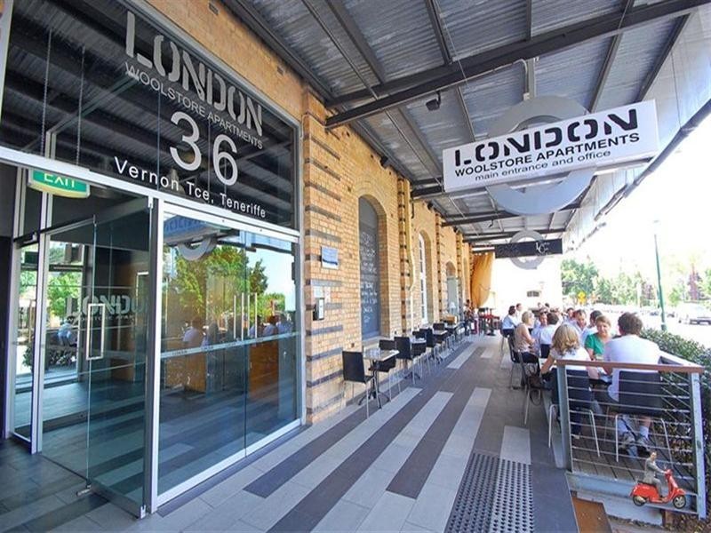 54/36 Vernon Terrace, Teneriffe QLD 4005