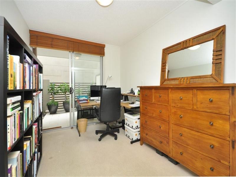3/8-12 Macquarie Street, Teneriffe QLD 4005