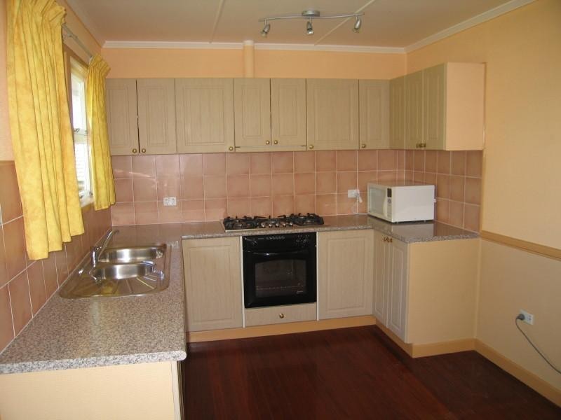 33 Rutherford Street, Stafford Heights QLD 4053