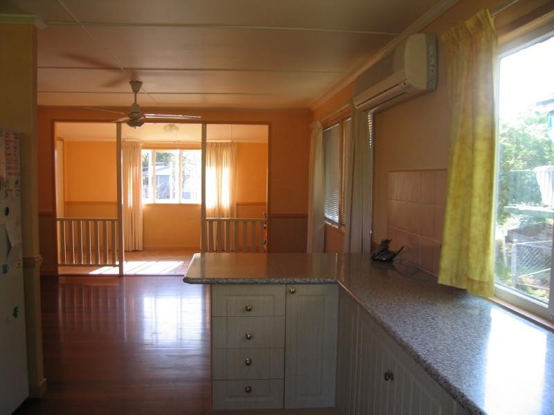 33 Rutherford Street, Stafford Heights QLD 4053