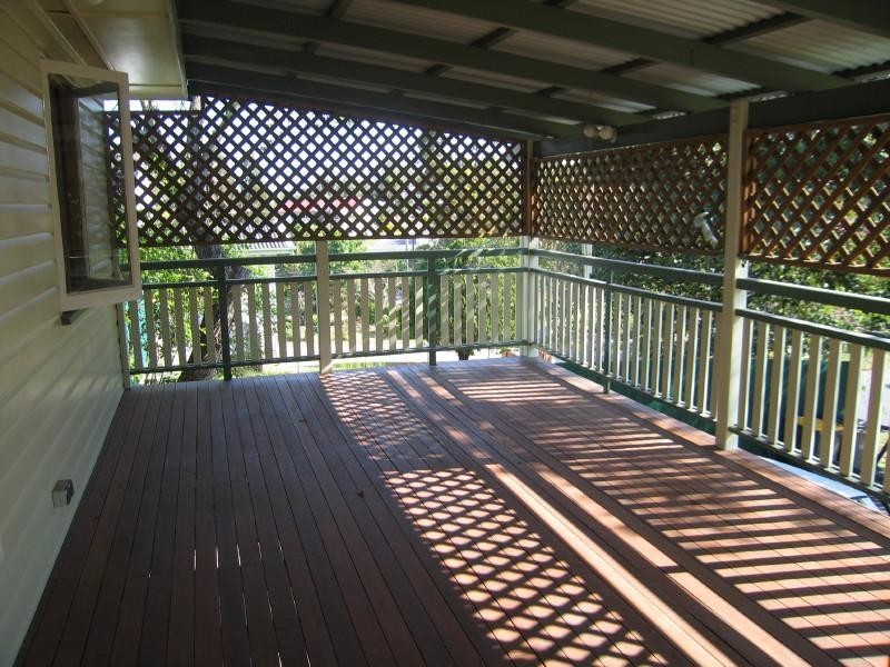 33 Rutherford Street, Stafford Heights QLD 4053