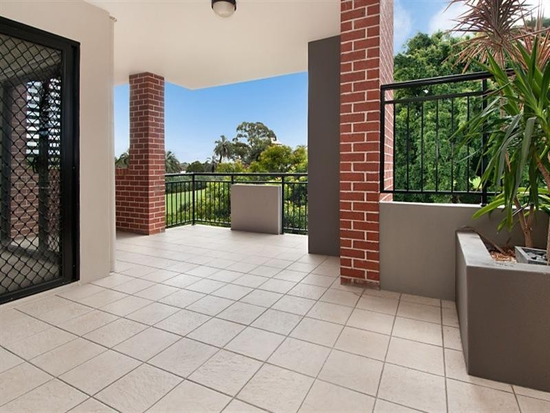 9/9 Newstead Avenue, Newstead QLD 4006