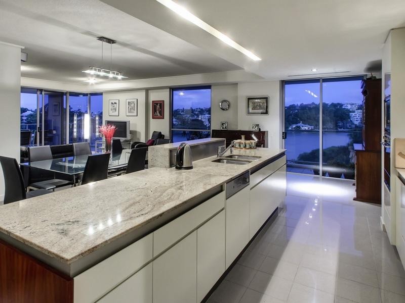 3643/30 Hollins Crescent, New Farm QLD 4005