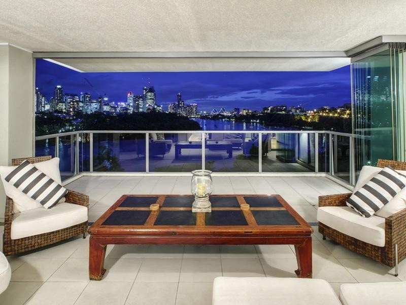 5/68 Lower River Terrace, Kangaroo Point QLD 4169