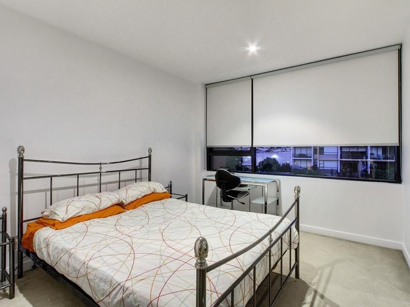 10 Pidgeon Close, West End QLD 4101