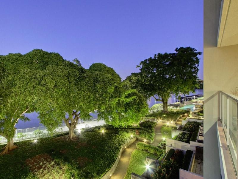 1412/22 Refinery Parade, New Farm QLD 4005