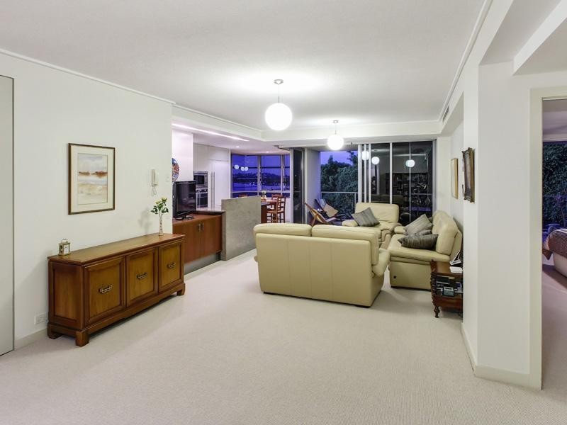 1412/22 Refinery Parade, New Farm QLD 4005