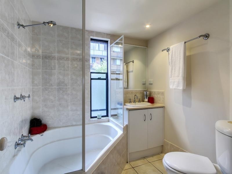 5/285 Bowen Terrace, New Farm QLD 4005