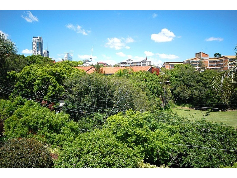 42 Grenier Street, Spring Hill QLD 4000