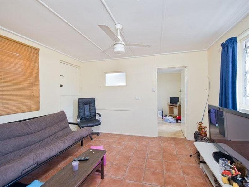 6 Hartfield Street, Bardon QLD 4065