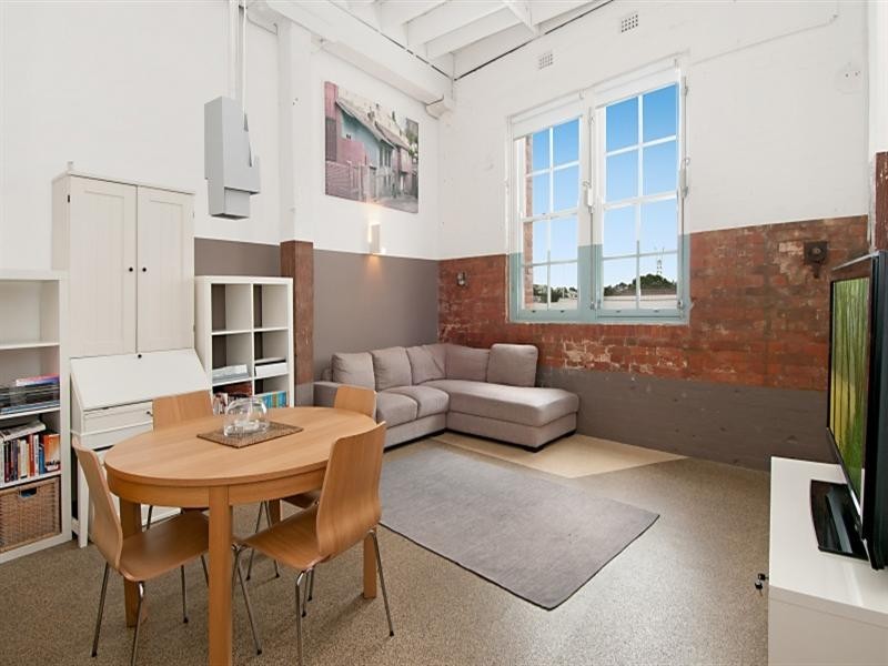 202/16 Skyring Terrace, Teneriffe QLD 4005