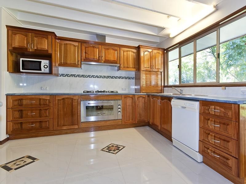 120 Laxton Road, Pallara QLD 4110