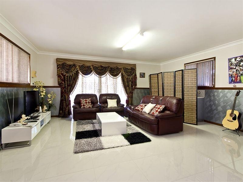 120 Laxton Road, Pallara QLD 4110