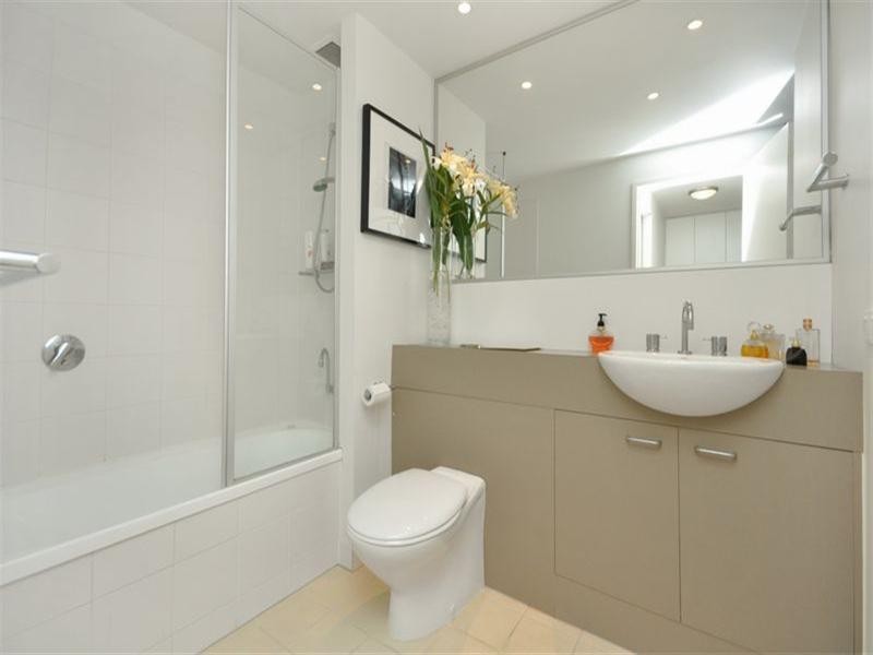 201/71 Beeston Street, Teneriffe QLD 4005