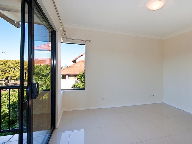 9/124 Sydney Street, New Farm QLD 4005