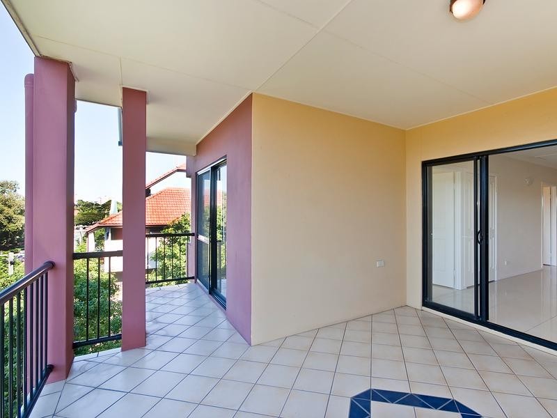 9/124 Sydney Street, New Farm QLD 4005