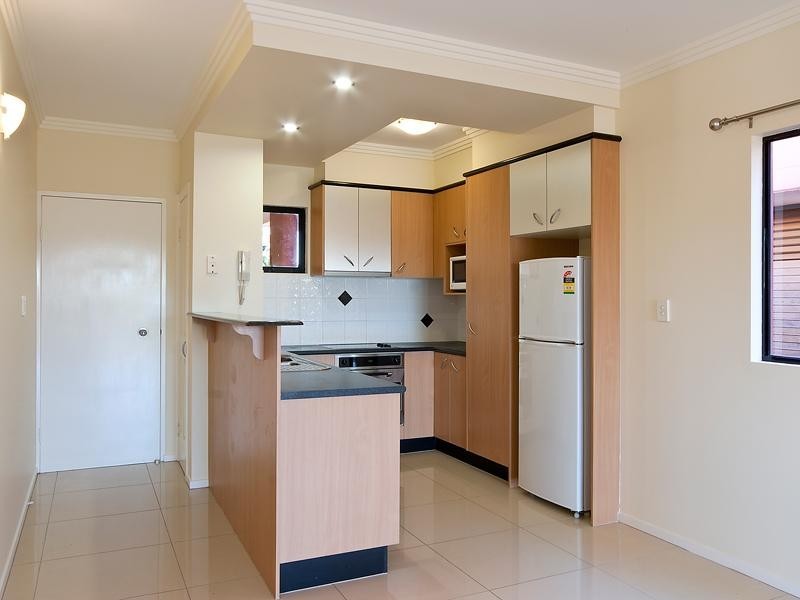 9/124 Sydney Street, New Farm QLD 4005