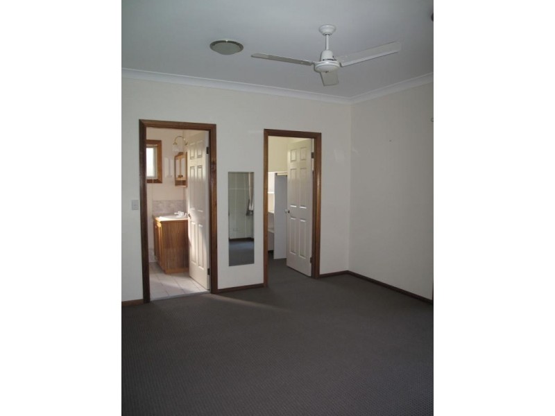 80 Harte Street, Chelmer QLD 4068