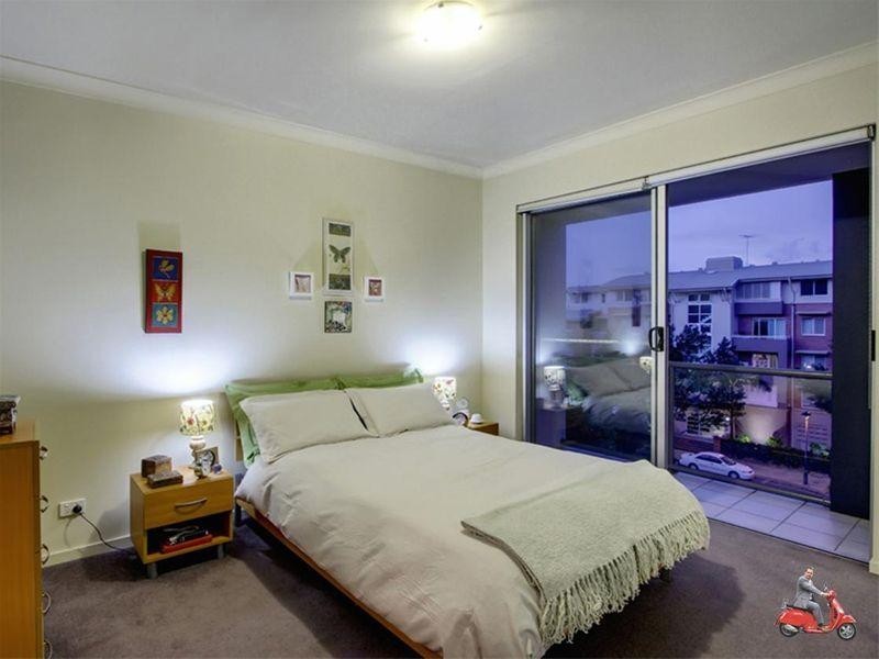 10 Vernon Terrace, Teneriffe QLD 4005