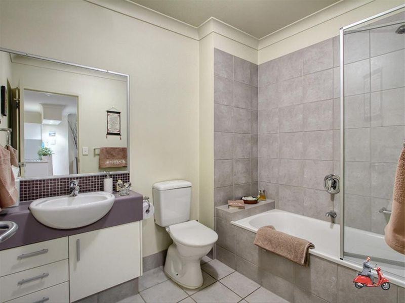 10 Vernon Terrace, Teneriffe QLD 4005