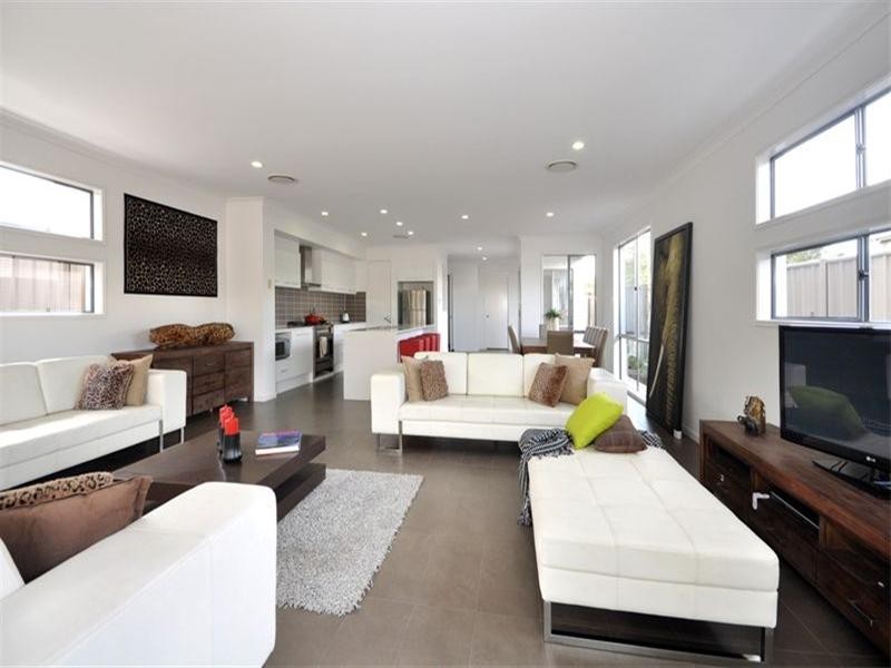 119 Raceview Avenue, Hendra QLD 4011