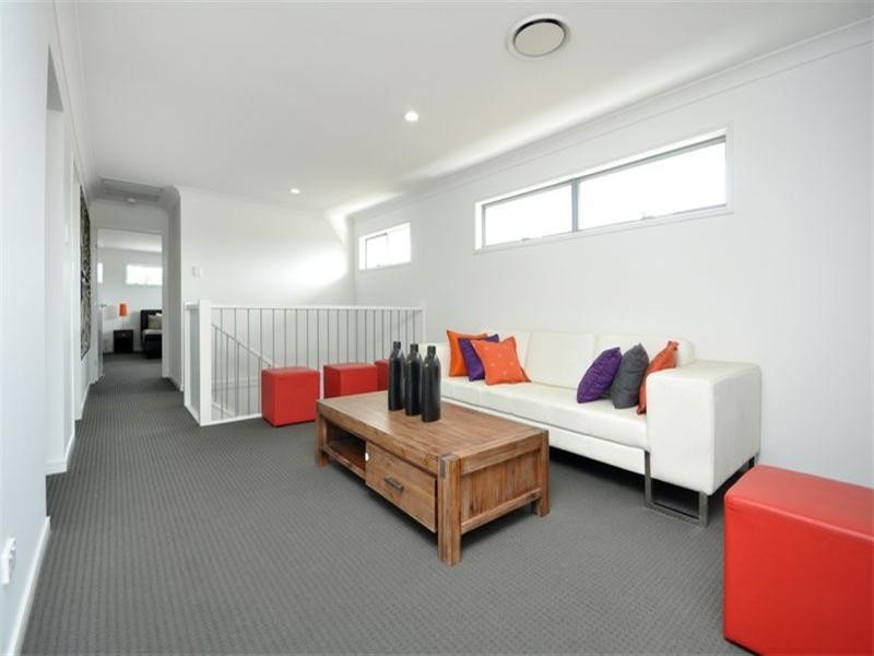 119 Raceview Avenue, Hendra QLD 4011