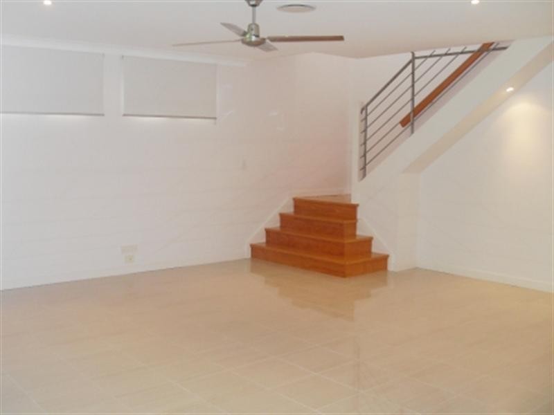 51 Woodville Street, Hendra QLD 4011