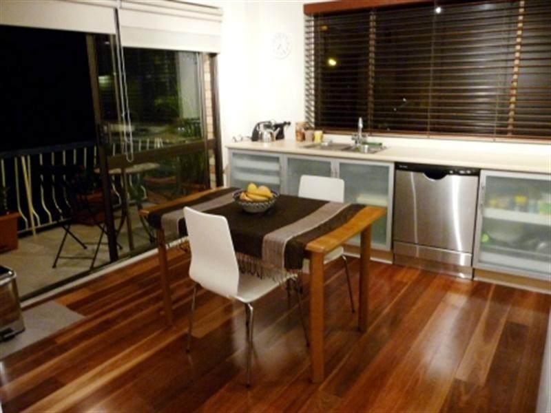 7/25 Merthyr Road, New Farm QLD 4005