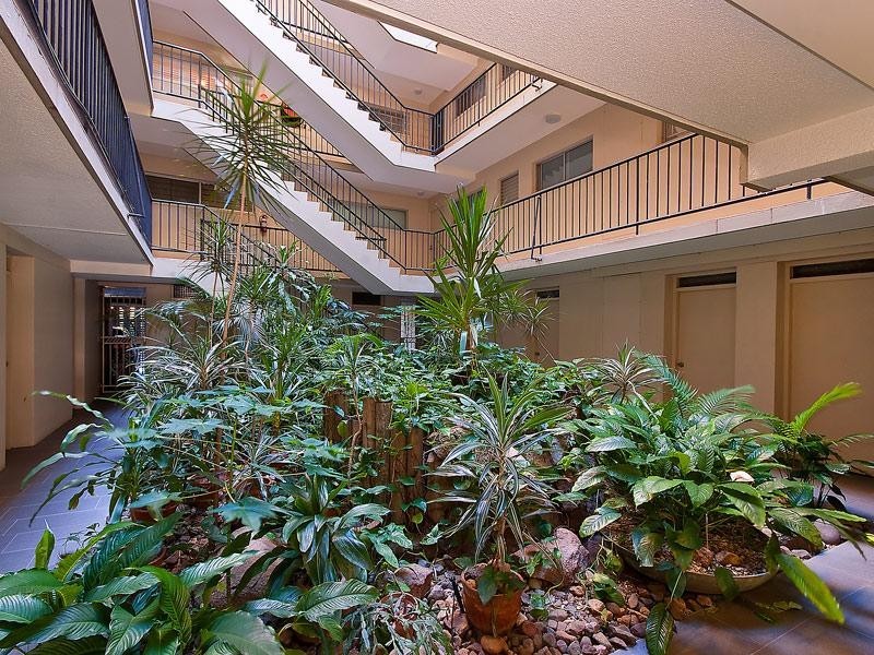 24/128 Oxlade Drive, New Farm QLD 4005