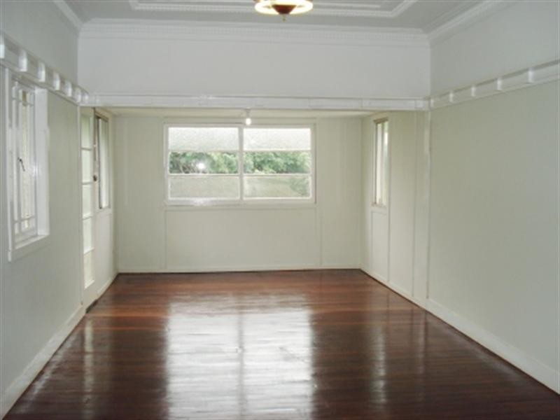 5 Carroll Crescent, Grange QLD 4051