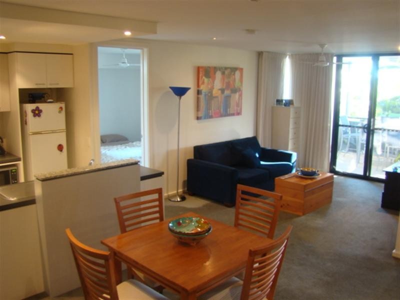 14/26 Holland Street, Toowong QLD 4066