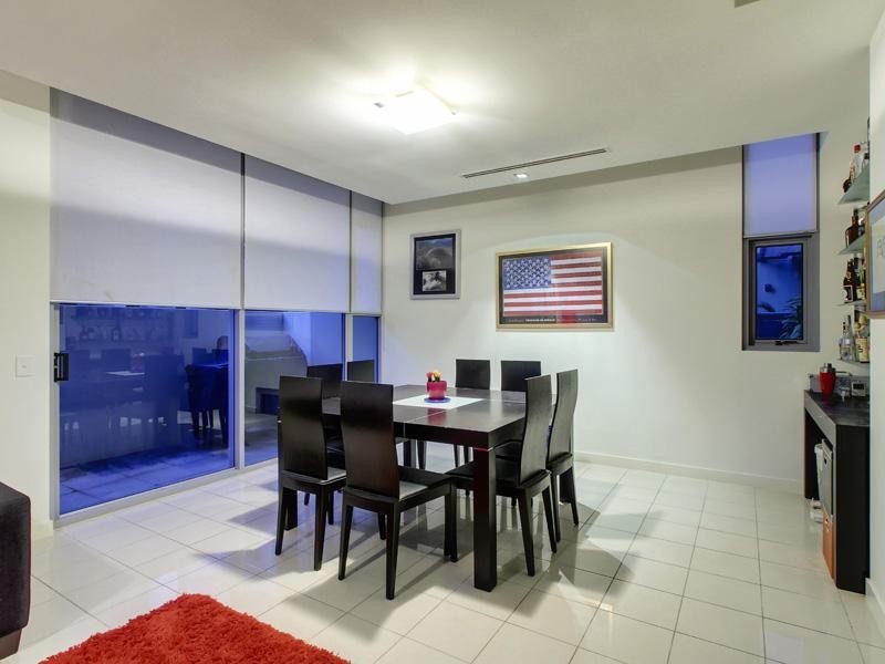 3003/30 Hollins Crescent, New Farm QLD 4005