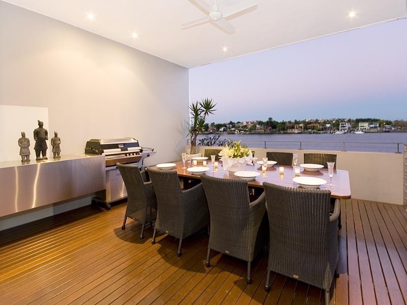 55 Macquarie Street, Teneriffe QLD 4005