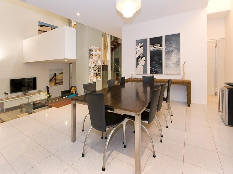 55 Macquarie Street, Teneriffe QLD 4005