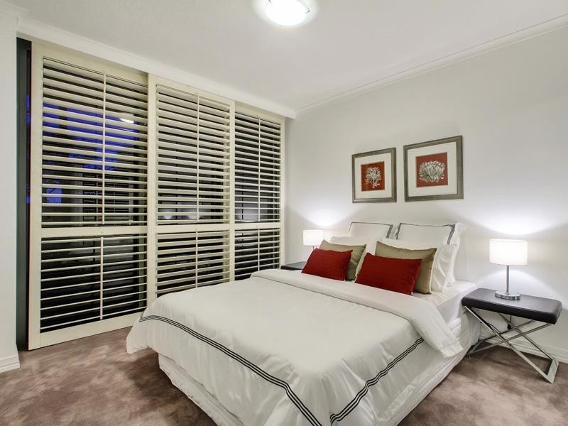 2/57 Newstead Terrace, Newstead QLD 4006