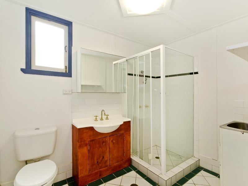 1/147 Merthyr Road, New Farm QLD 4005