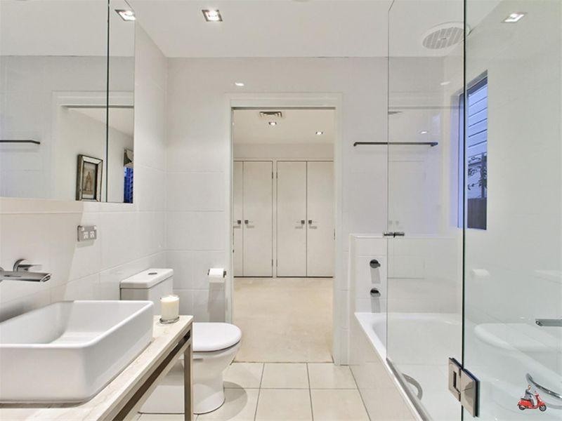 3 Isaac, Spring Hill QLD 4000