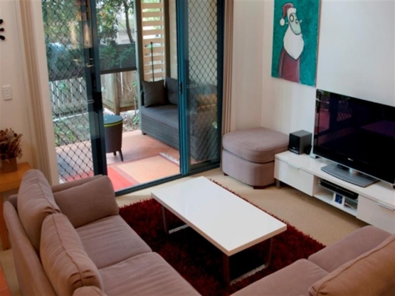 7/58 York Parade, Spring Hill QLD 4000